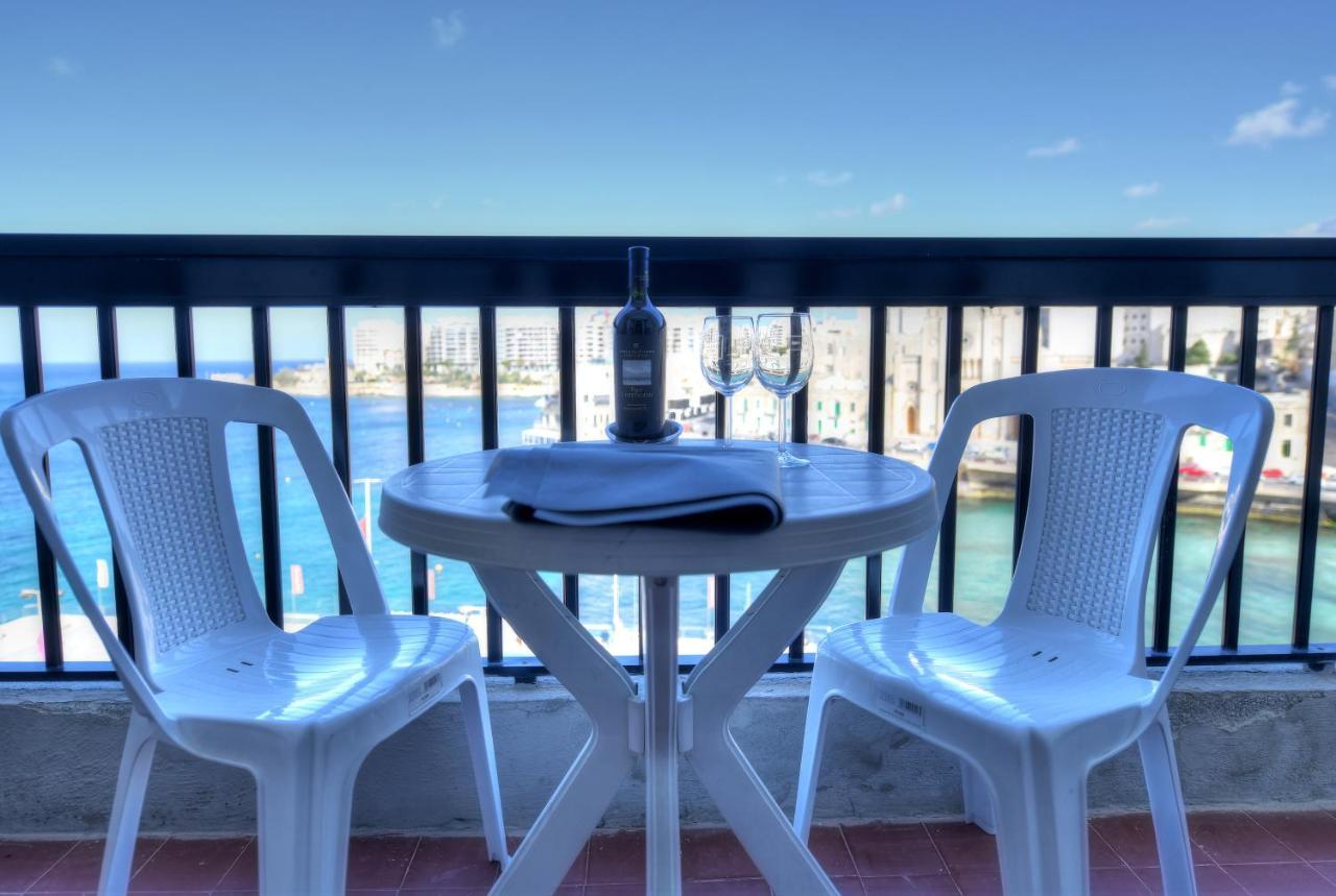 St. Julian'S Bay Hotel Esterno foto