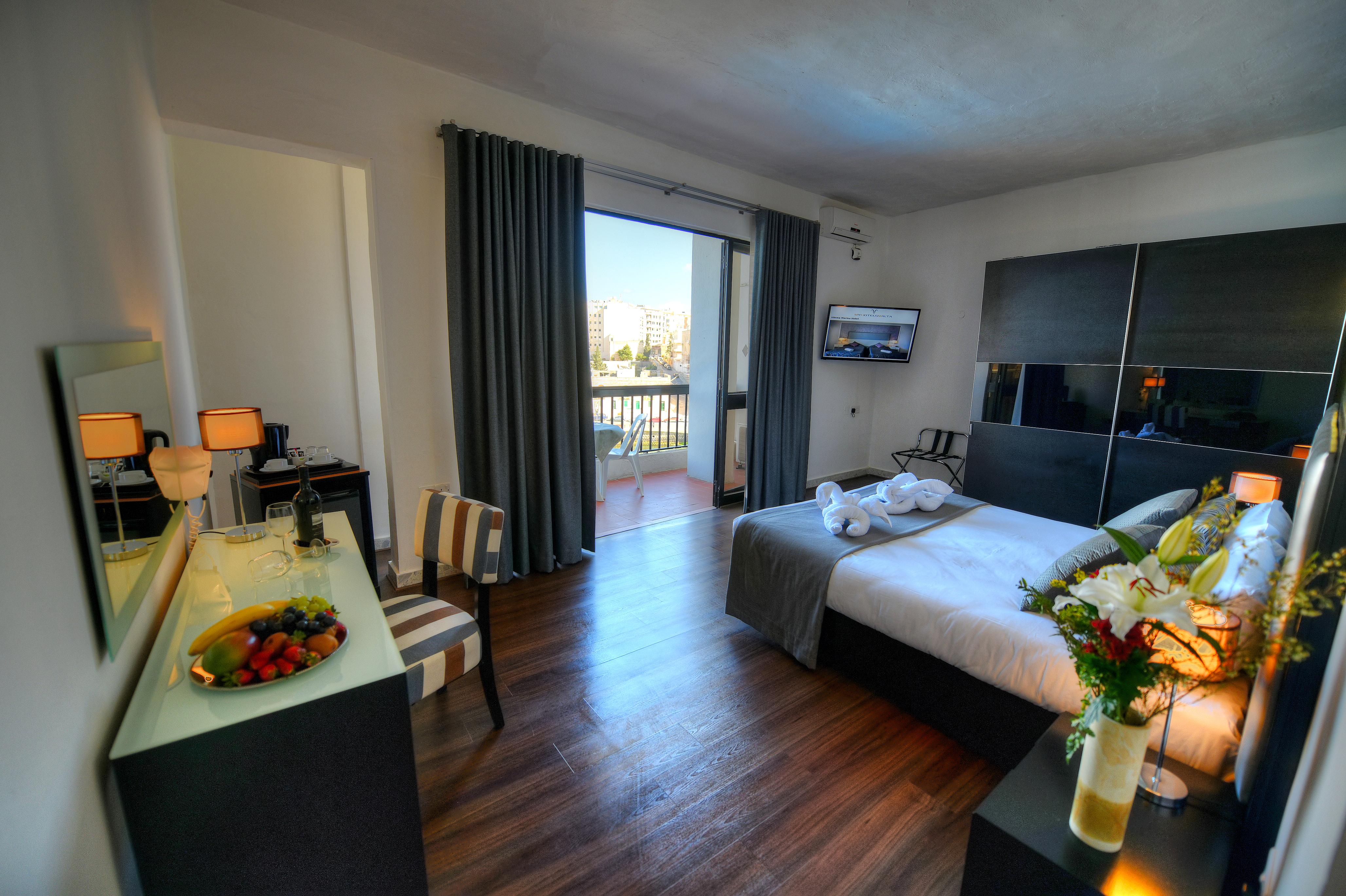 St. Julian'S Bay Hotel Esterno foto