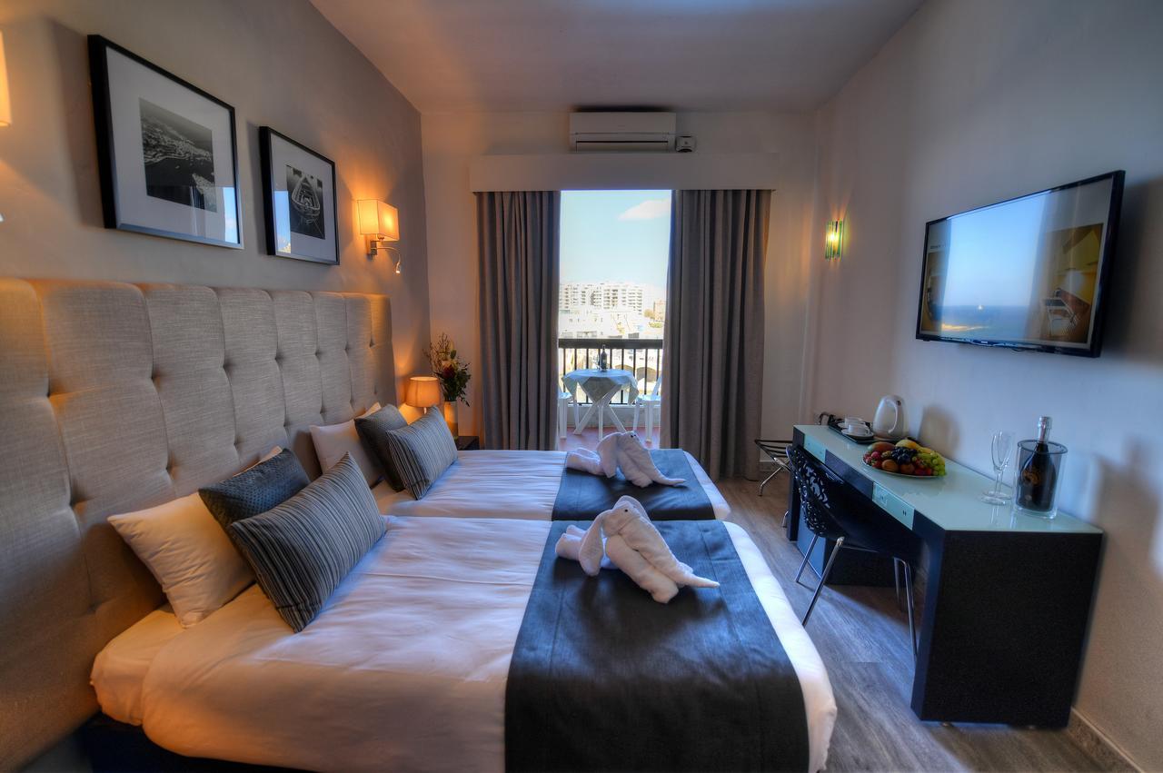 St. Julian'S Bay Hotel Esterno foto